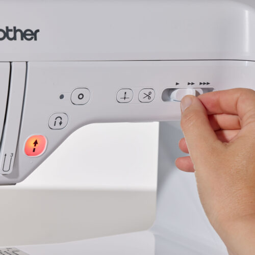 Tutto per il Cucito, Macchina da cucire e quilting elettronica Brother Innov -is F560 vendita on line